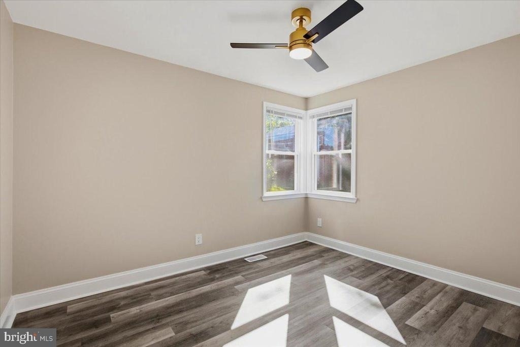 6303 Fieldvale Road - Photo 6