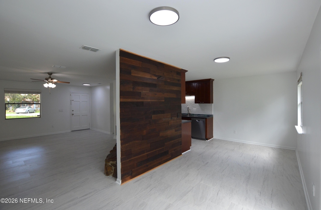 2045 Derringer Road - Photo 8