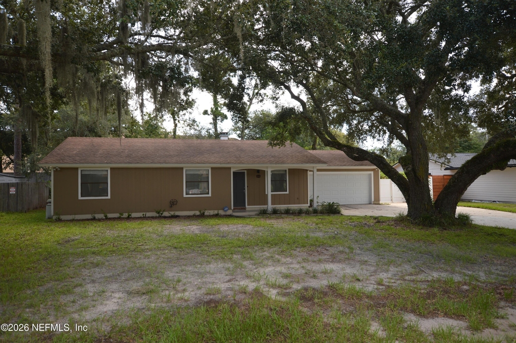2045 Derringer Road - Photo 2