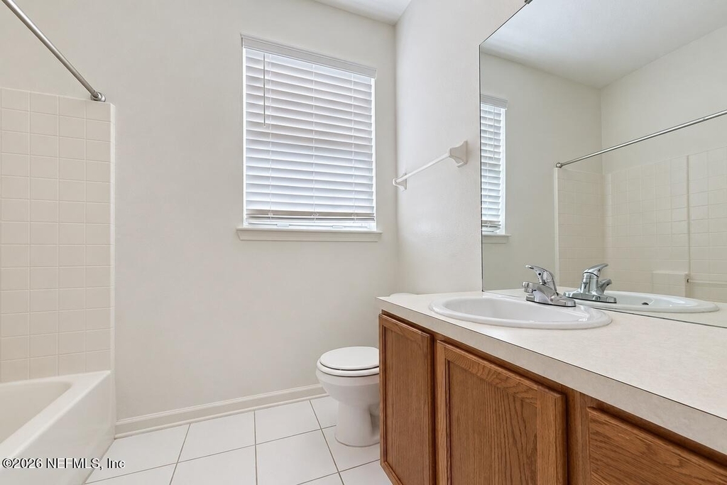 10550 Baymeadows Road - Photo 17