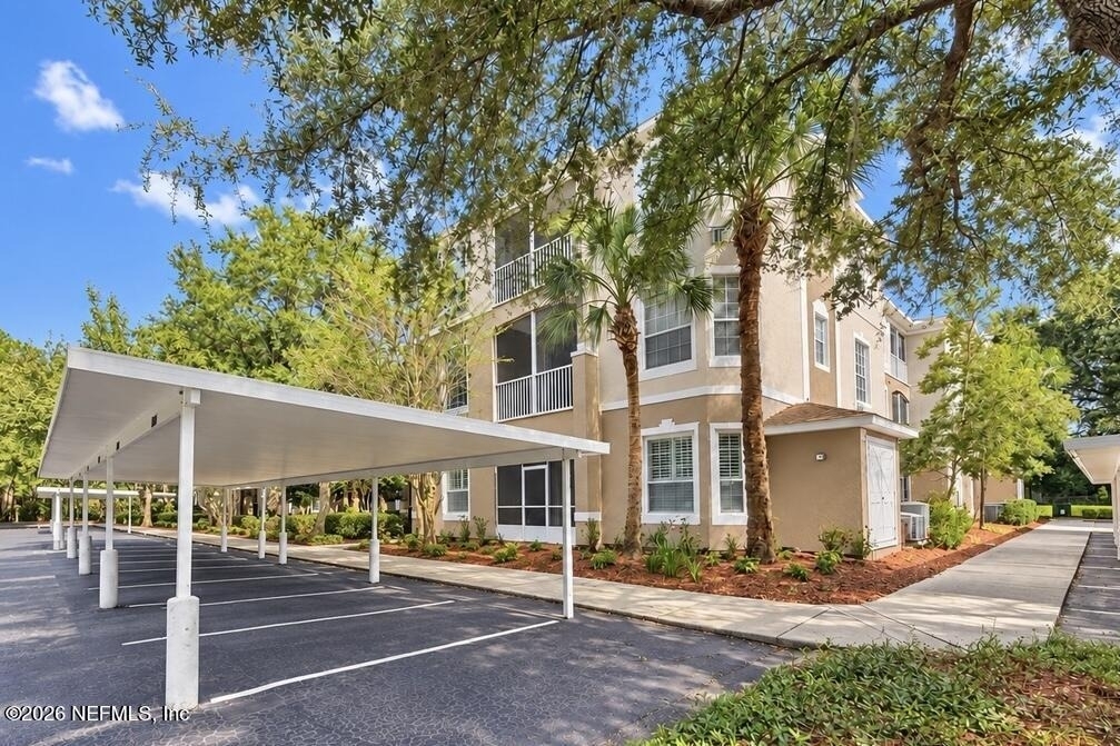 10550 Baymeadows Road - Photo 0
