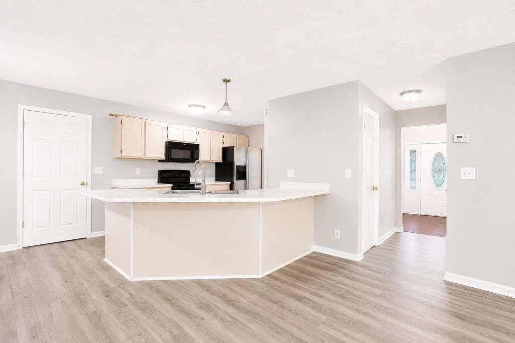775 Stonemill Manor - Photo 11