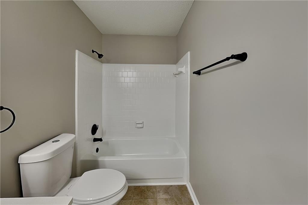 4825 Tanners Spring Drive - Photo 17