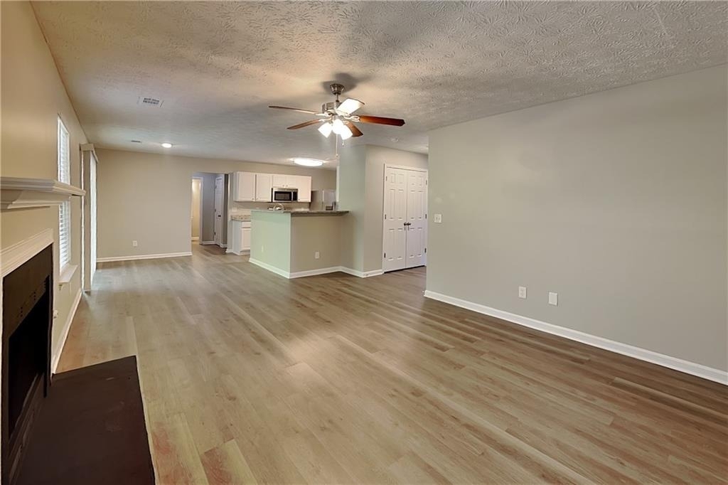 111 Crestbend Lane - Photo 1