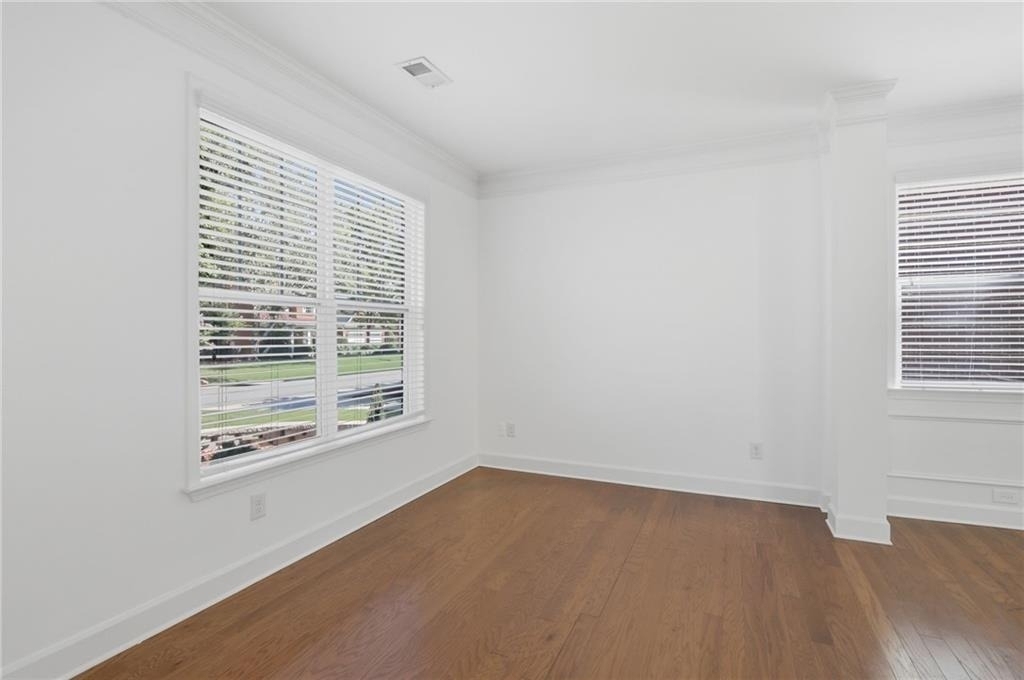 4875 Shiloh Crossing Way - Photo 5