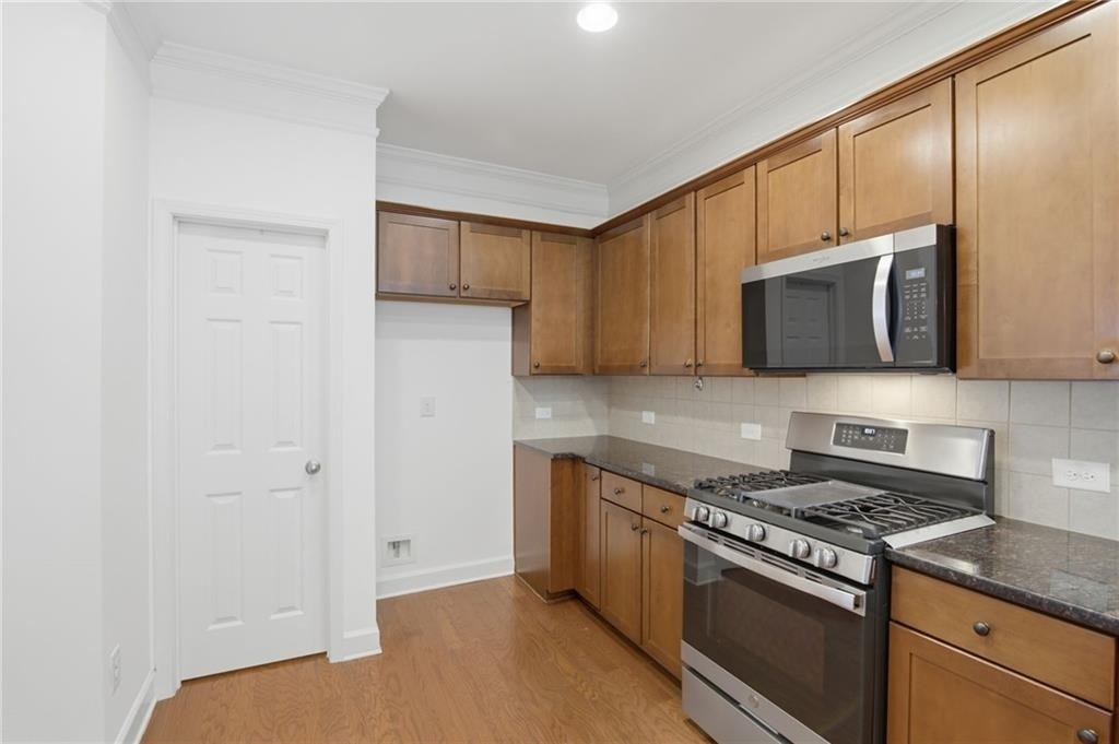 4875 Shiloh Crossing Way - Photo 16
