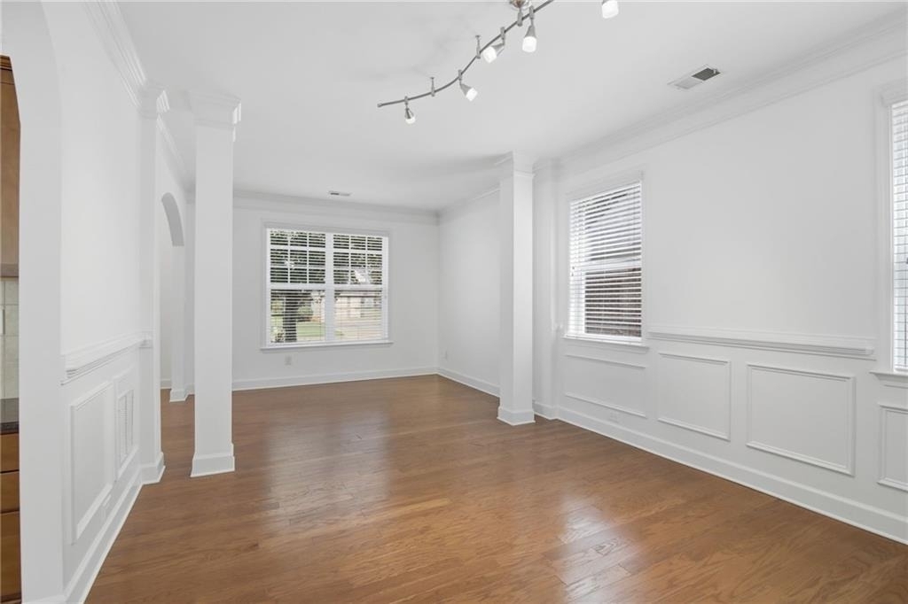4875 Shiloh Crossing Way - Photo 7