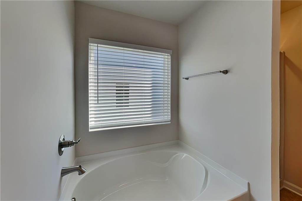 197 Bloomfield Circle - Photo 9