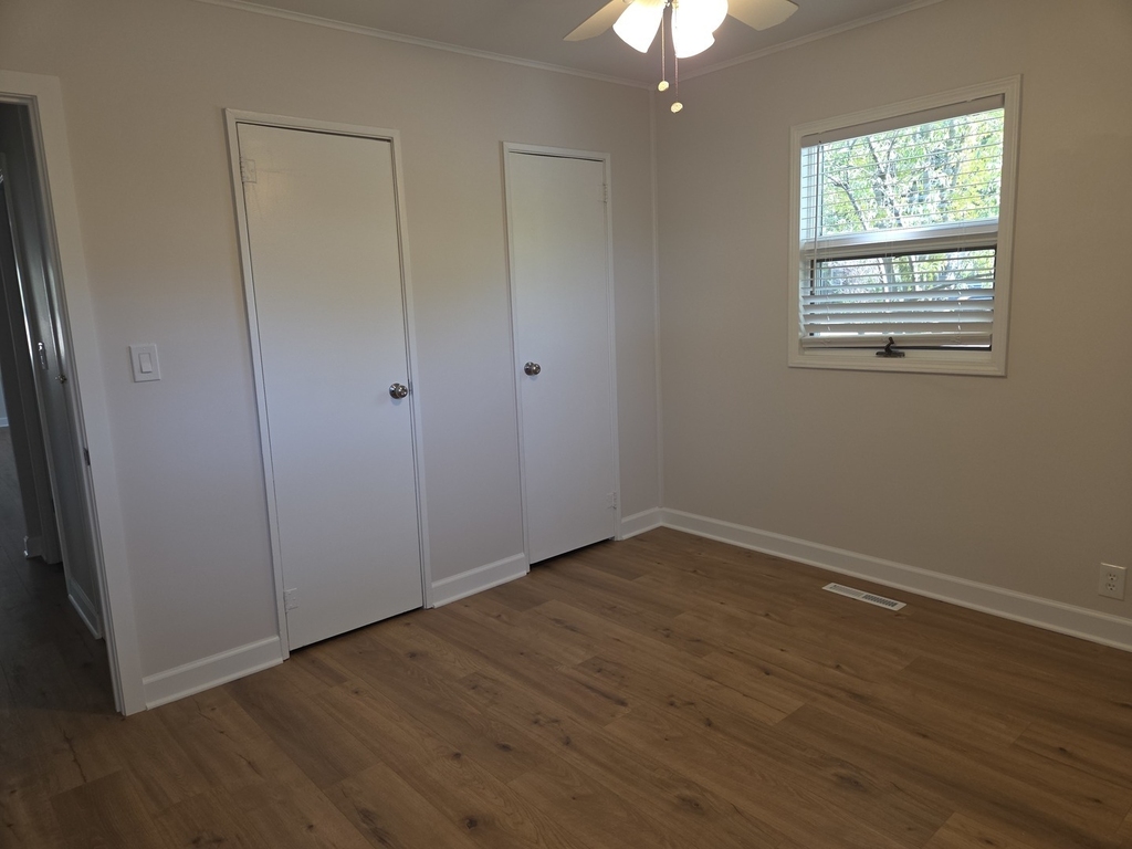 205 Caddy Avenue - Photo 8