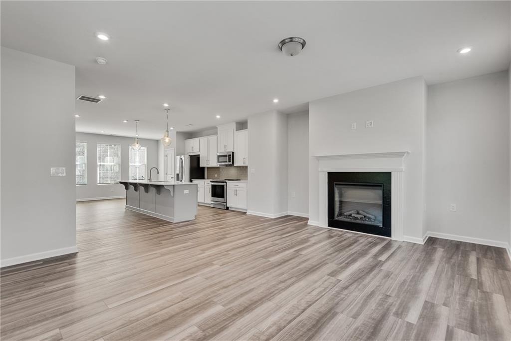 191 Jameson Drive - Photo 3