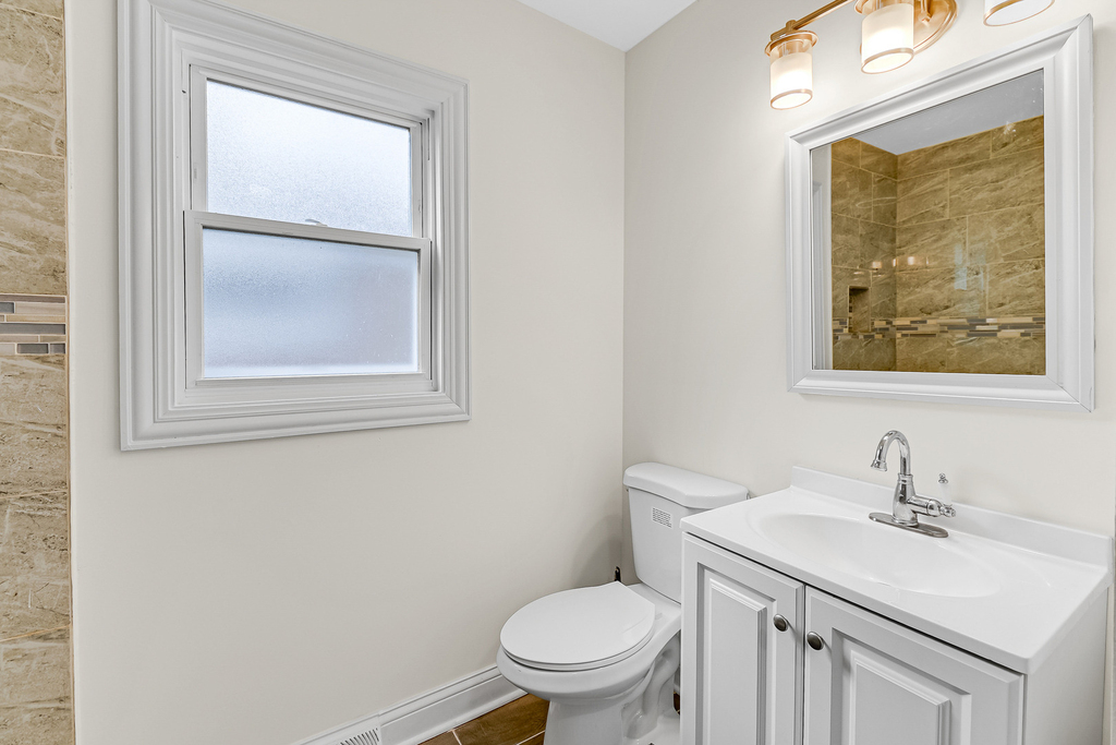 14905 Edbrooke Avenue - Photo 7
