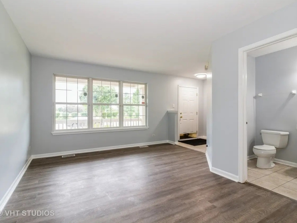 24528 John Adams Drive - Photo 3