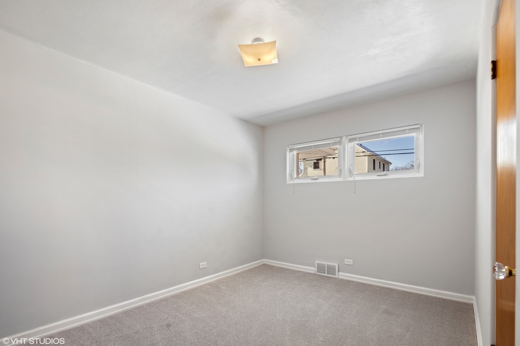 1024 S Summit Avenue - Photo 13