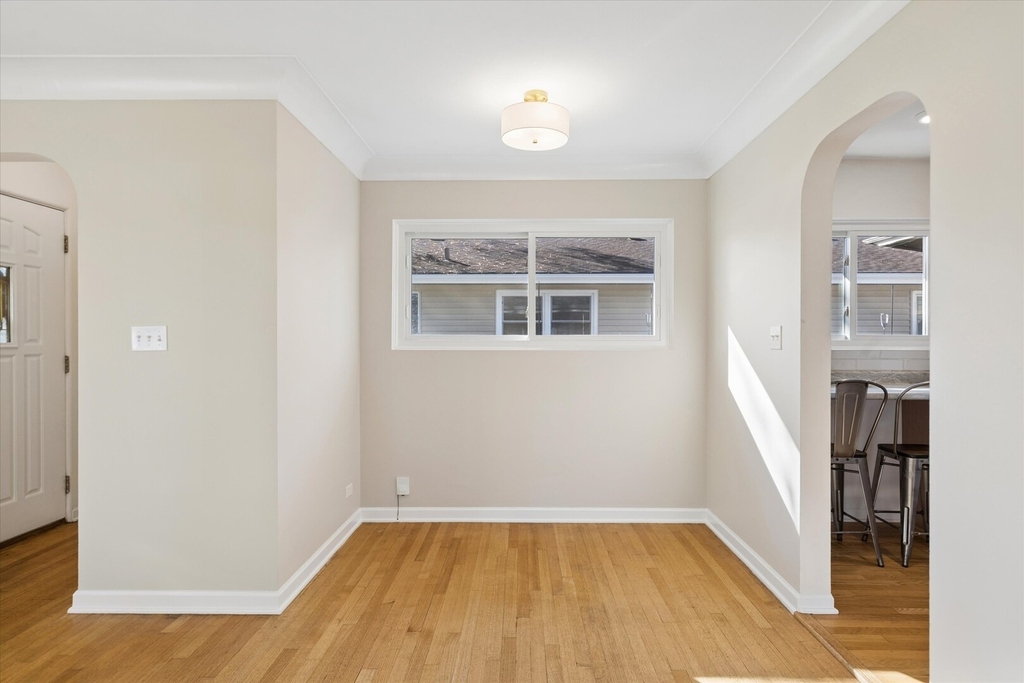 1024 S Summit Avenue - Photo 6