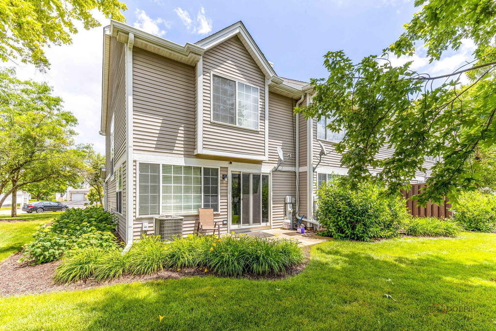 162 Fairfield Lane - Photo 1