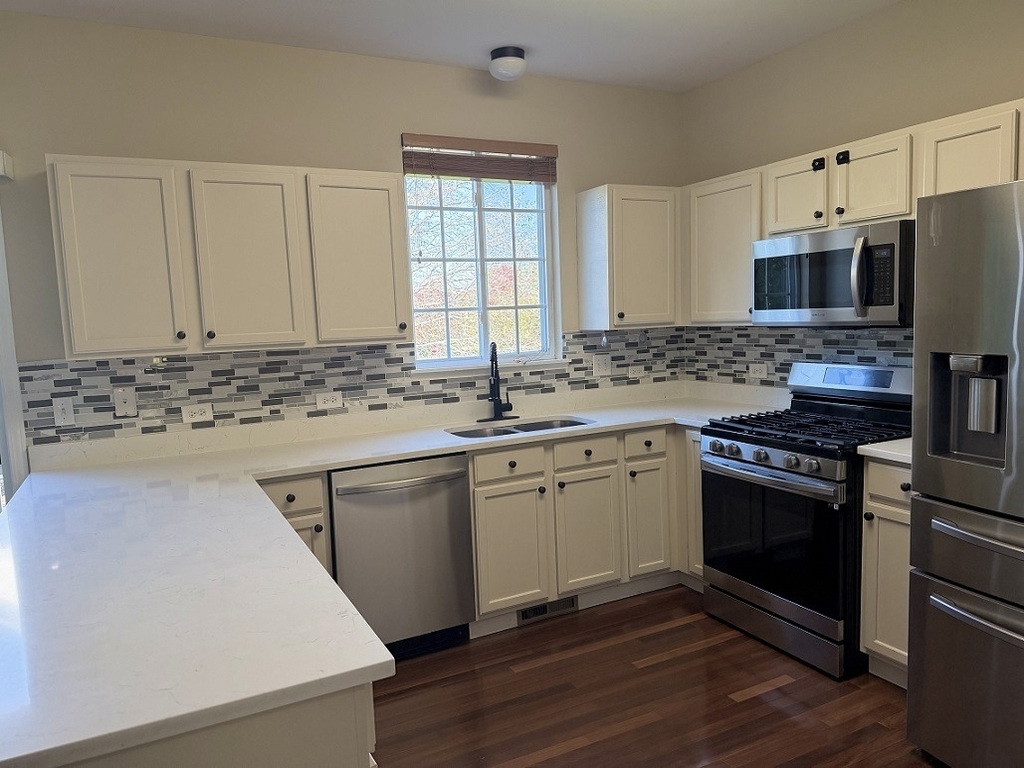 261 Evergreen Circle - Photo 3