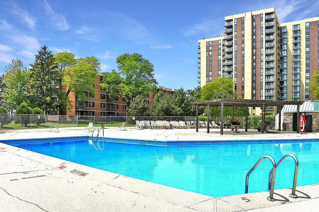 2201 S Stewart Avenue - Photo 18