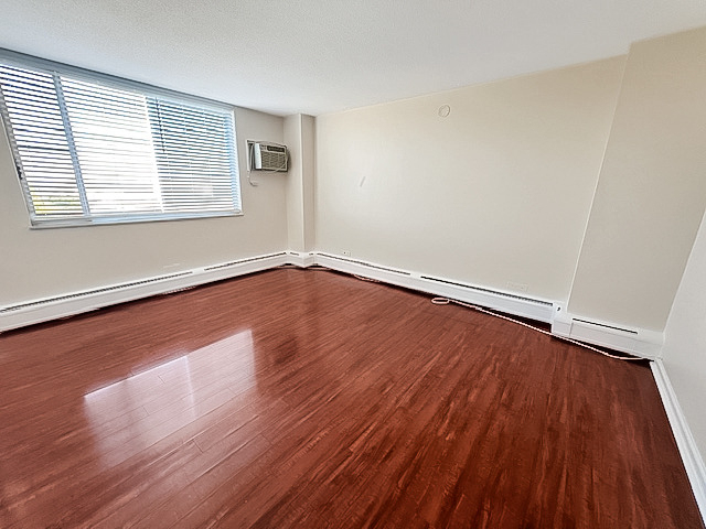 2201 S Stewart Avenue - Photo 11