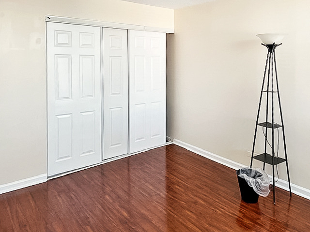 2201 S Stewart Avenue - Photo 14