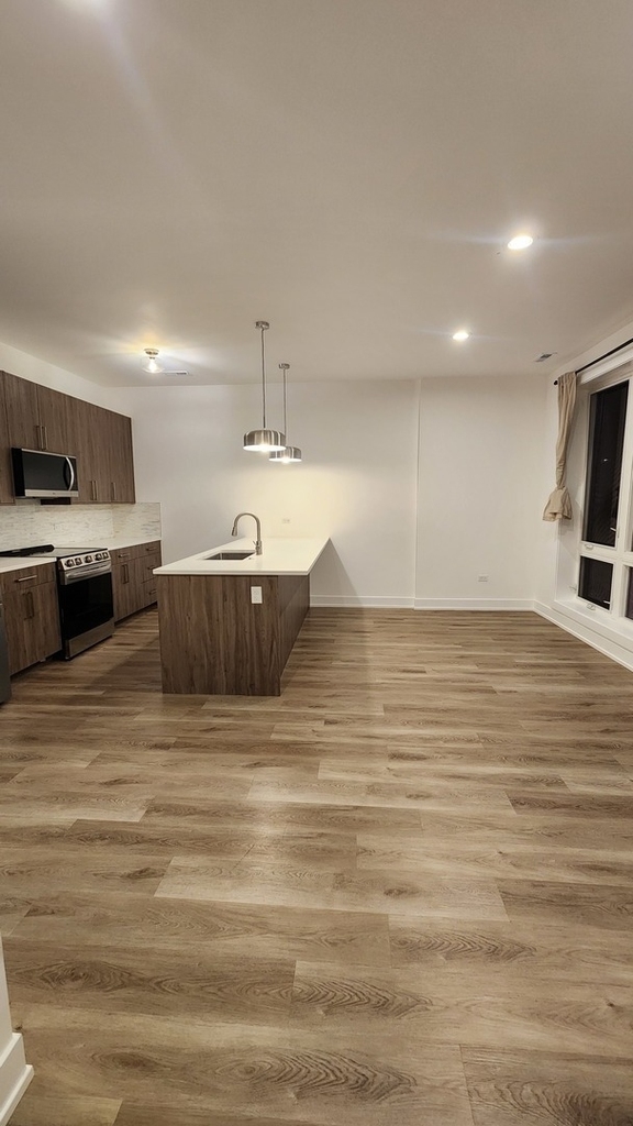 3948 S Indiana Avenue - Photo 9