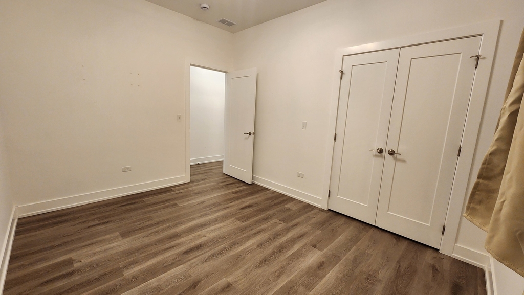 3948 S Indiana Avenue - Photo 16