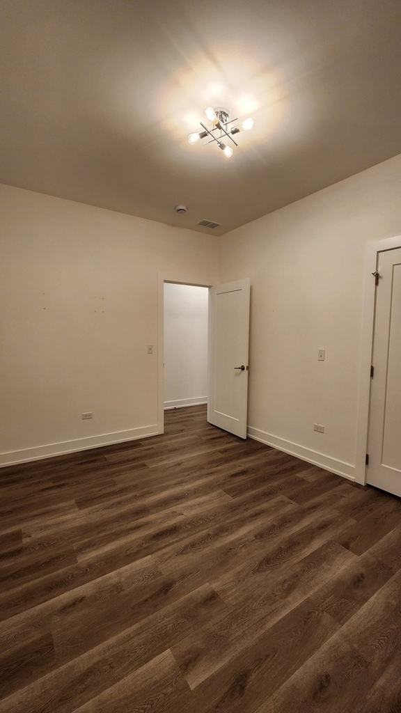 3948 S Indiana Avenue - Photo 15