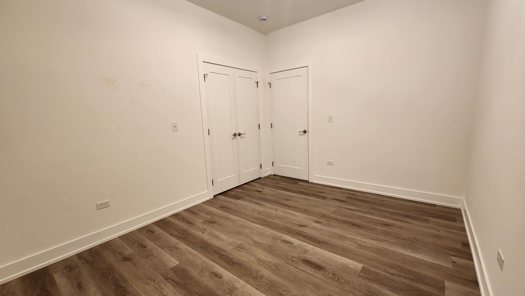 3948 S Indiana Avenue - Photo 21