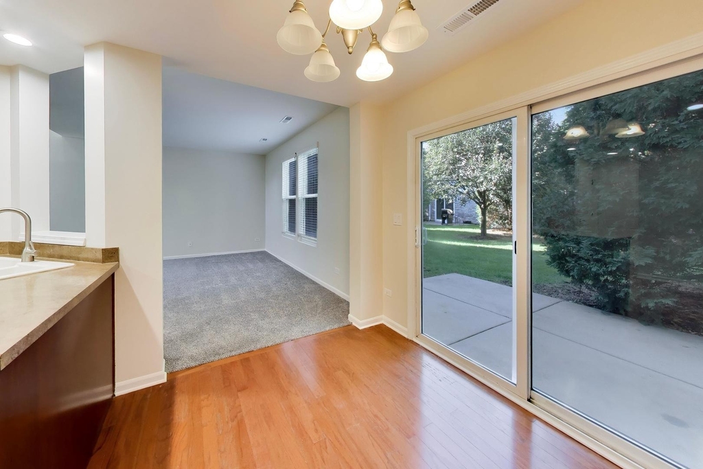 337 Devoe Drive - Photo 8