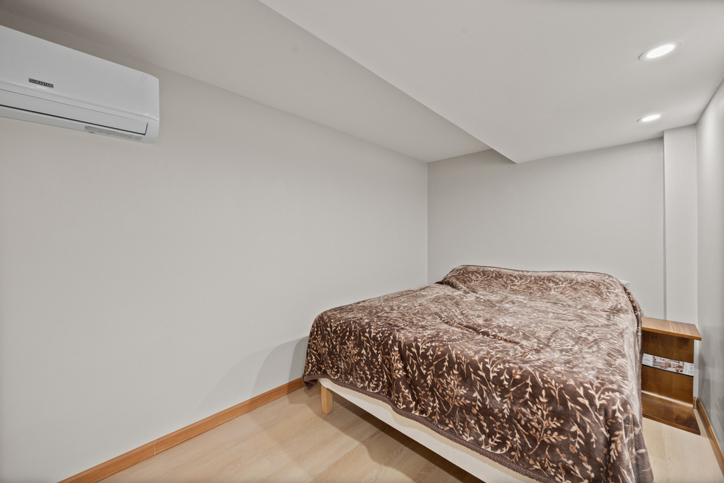 1419 W George Street - Photo 7