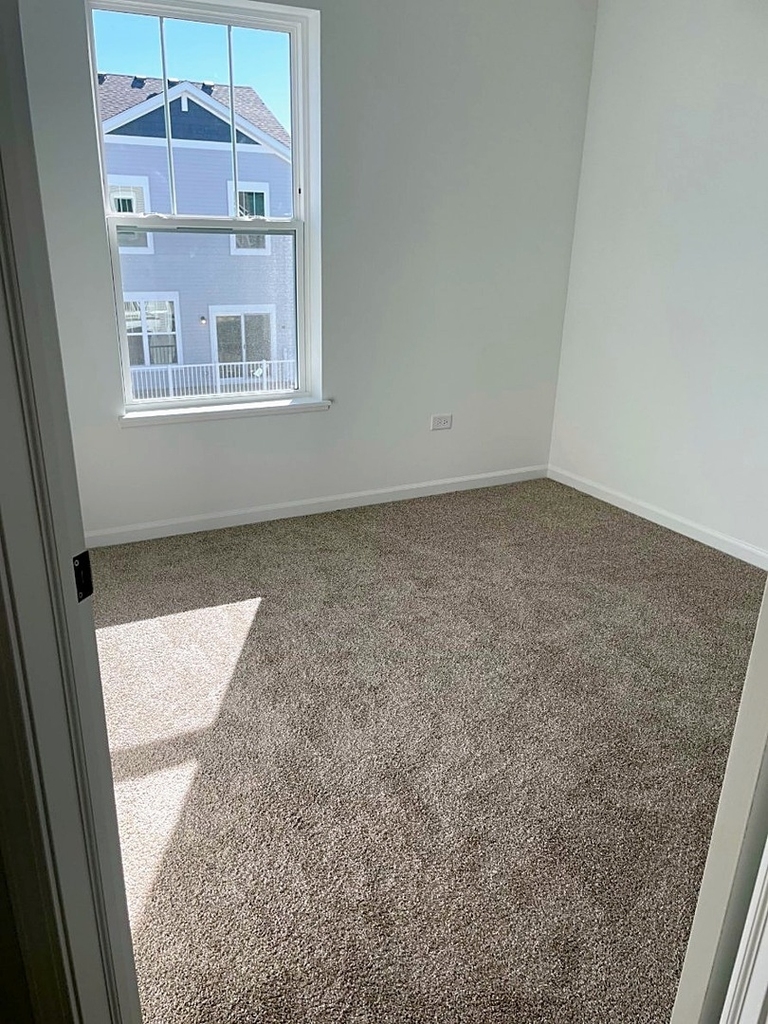 25639 W Wakefield Drive - Photo 15