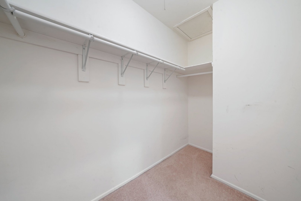2003 N Jamestown Drive - Photo 14