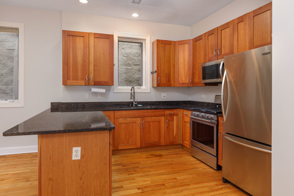 31 E 26th Street - Photo 7