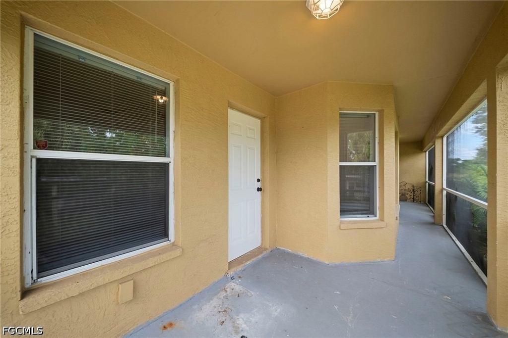 715 Dudley Avenue S - Photo 24