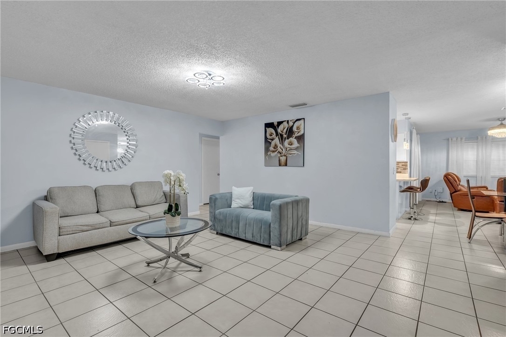 1618 Se 13th Street - Photo 5