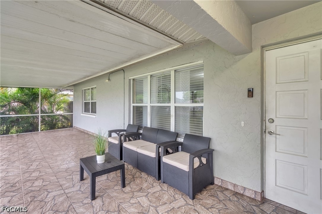 1618 Se 13th Street - Photo 3
