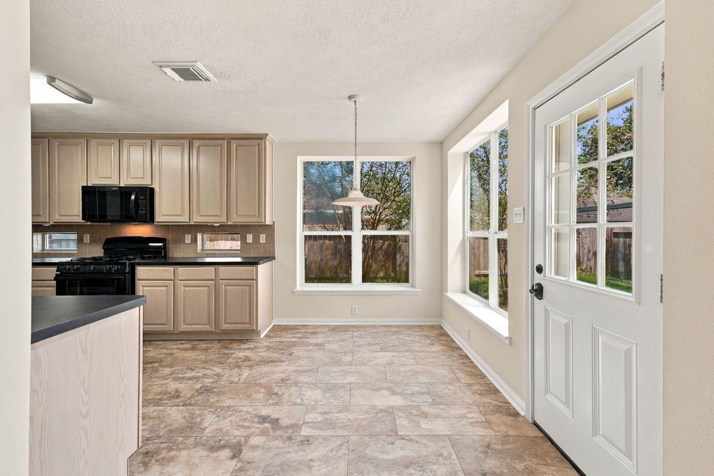 10 Orchid Grove Place - Photo 10