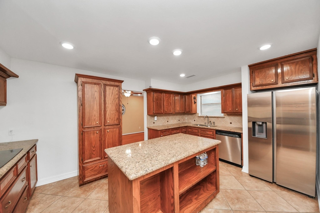 4503 Patterson Lane - Photo 30