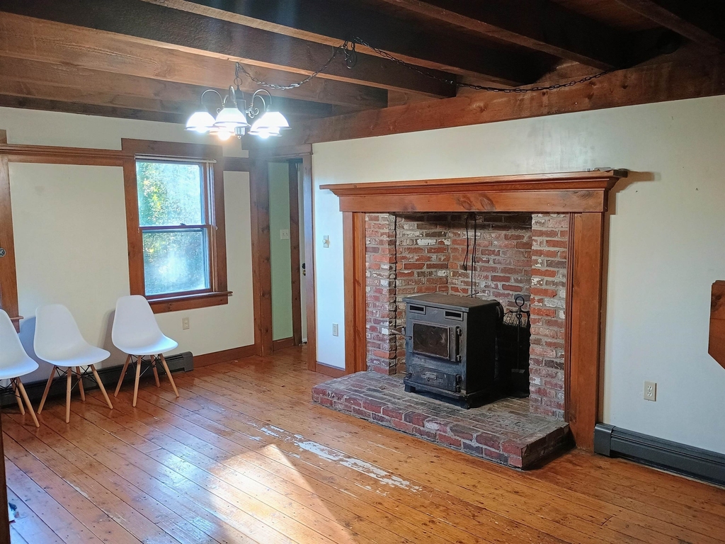 505 Walnut - Photo 1