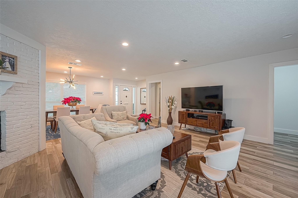 9502 Bob White Drive - Photo 8