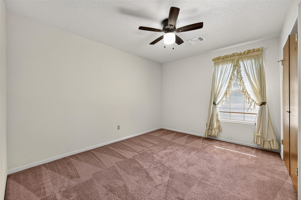 12303 Paddock Way - Photo 29