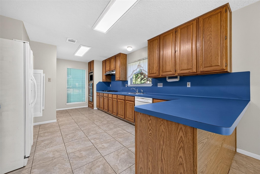 12303 Paddock Way - Photo 10