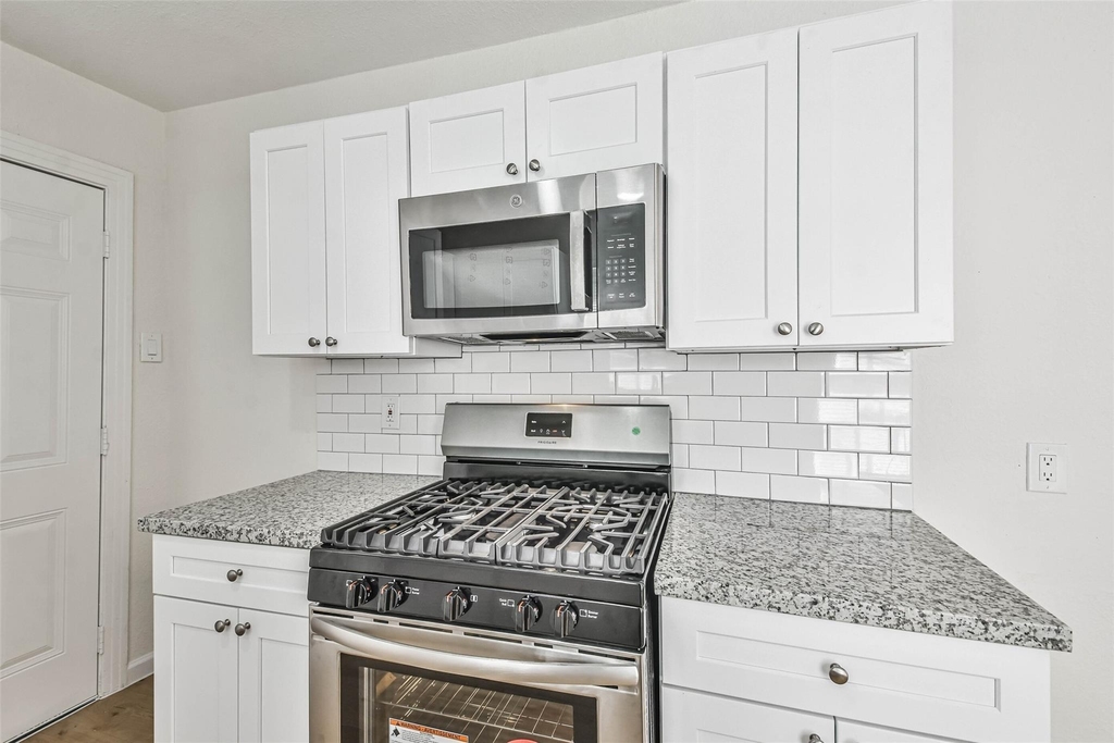 105 Live Oak Street - Photo 6