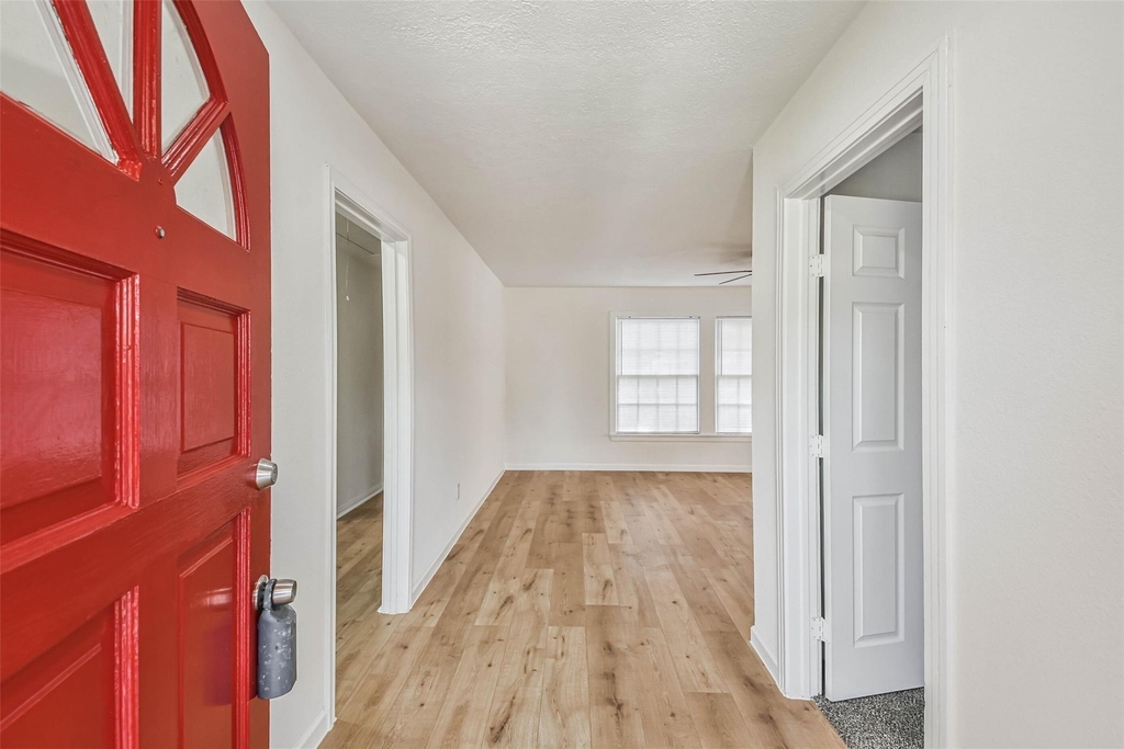 105 Live Oak Street - Photo 5