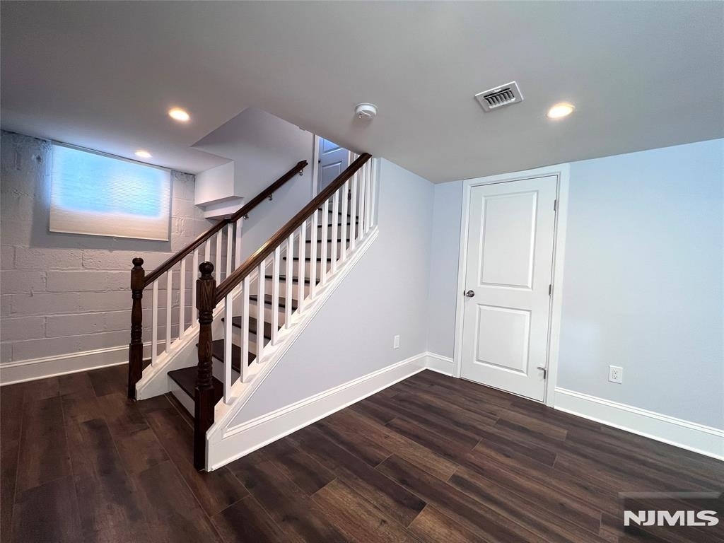 19 Cedar - Photo 11