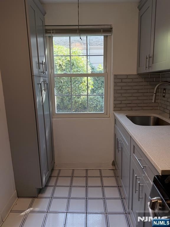 100 Huguenot - Photo 3