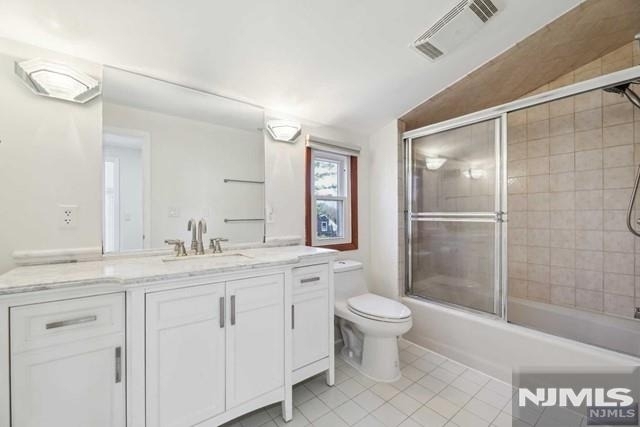 35 Lexington - Photo 17