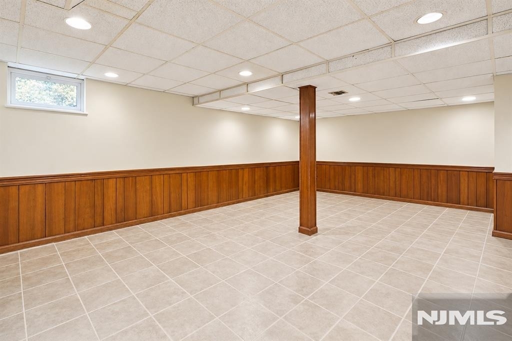 35 Lexington - Photo 18