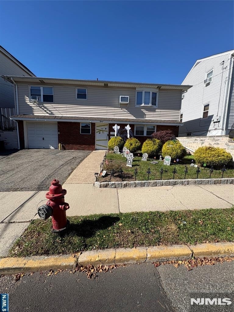 15 Dell Glen - Photo 0
