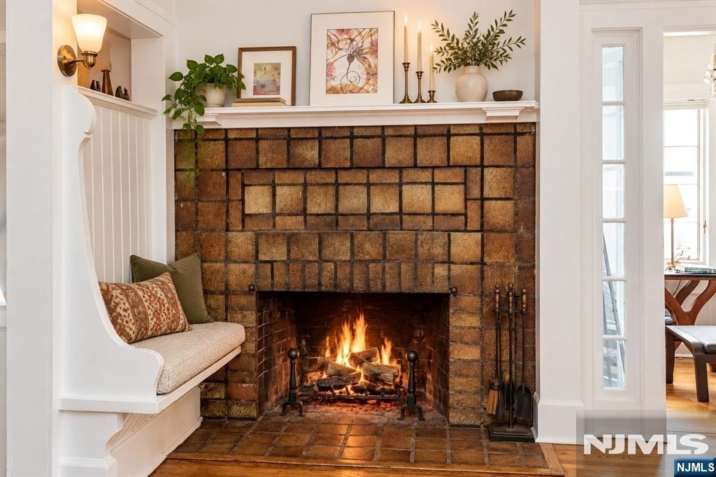 255 Park - Photo 9