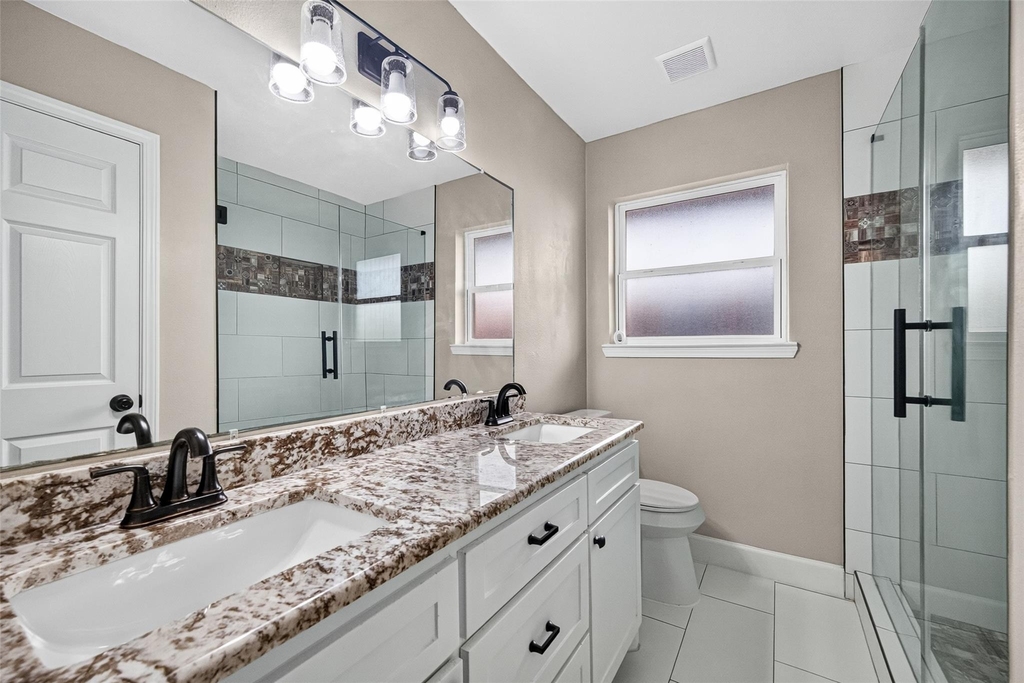 406 Cole Street - Photo 16